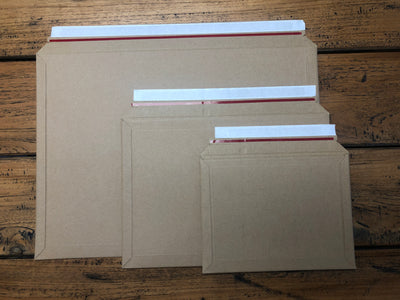 Fluted Card Mailer - 234 x 334mm